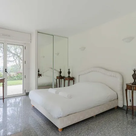 Luxury Haven With Pool, Tennis And Large Garden * Довиль