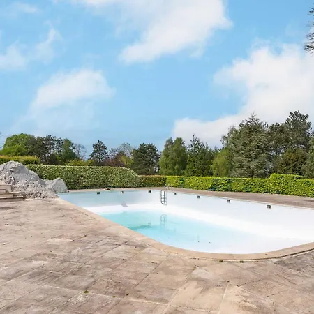 Luxury Haven With Pool, Tennis And Large Garden * Довиль